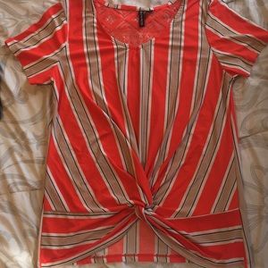 Size large Kristin Nicole shirt